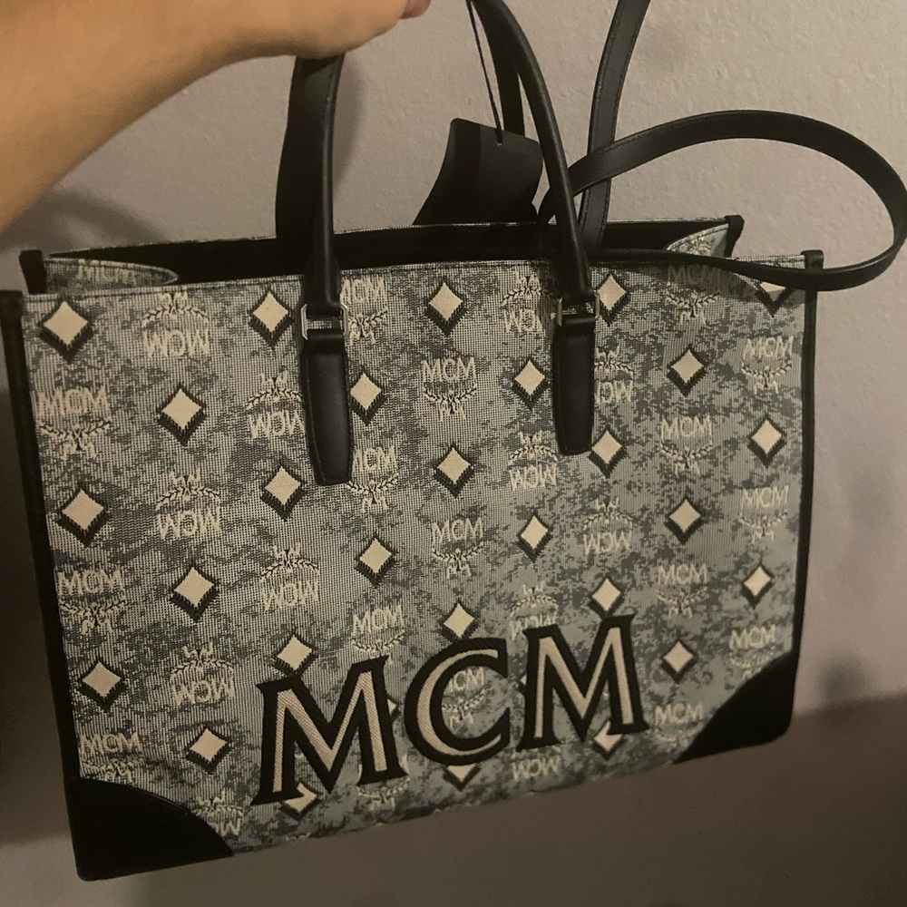 MCM Vintage Small bag (Brand new/tags) RARE
